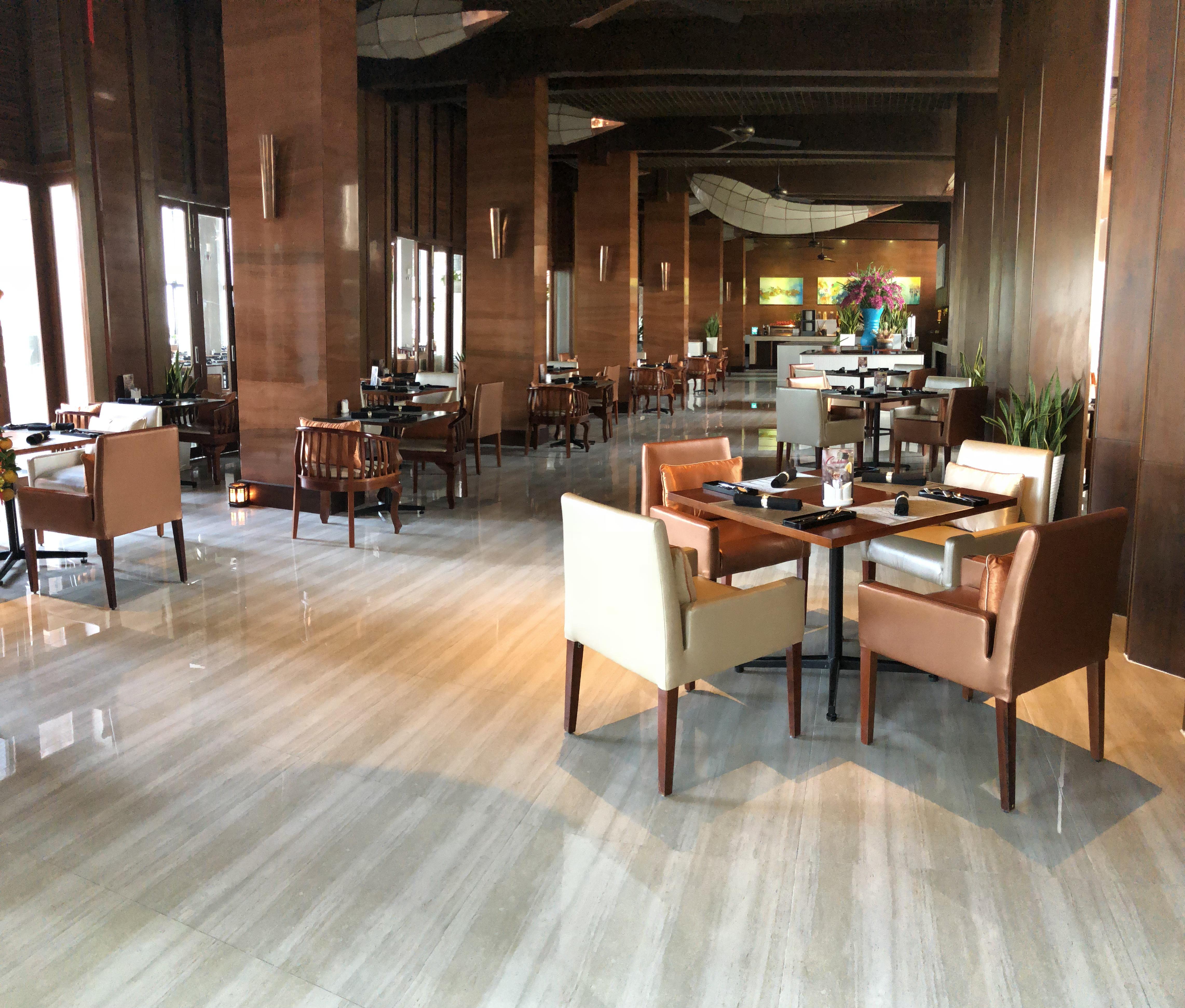 Sunrise Premium Resort & Spa Hoi An Esterno foto