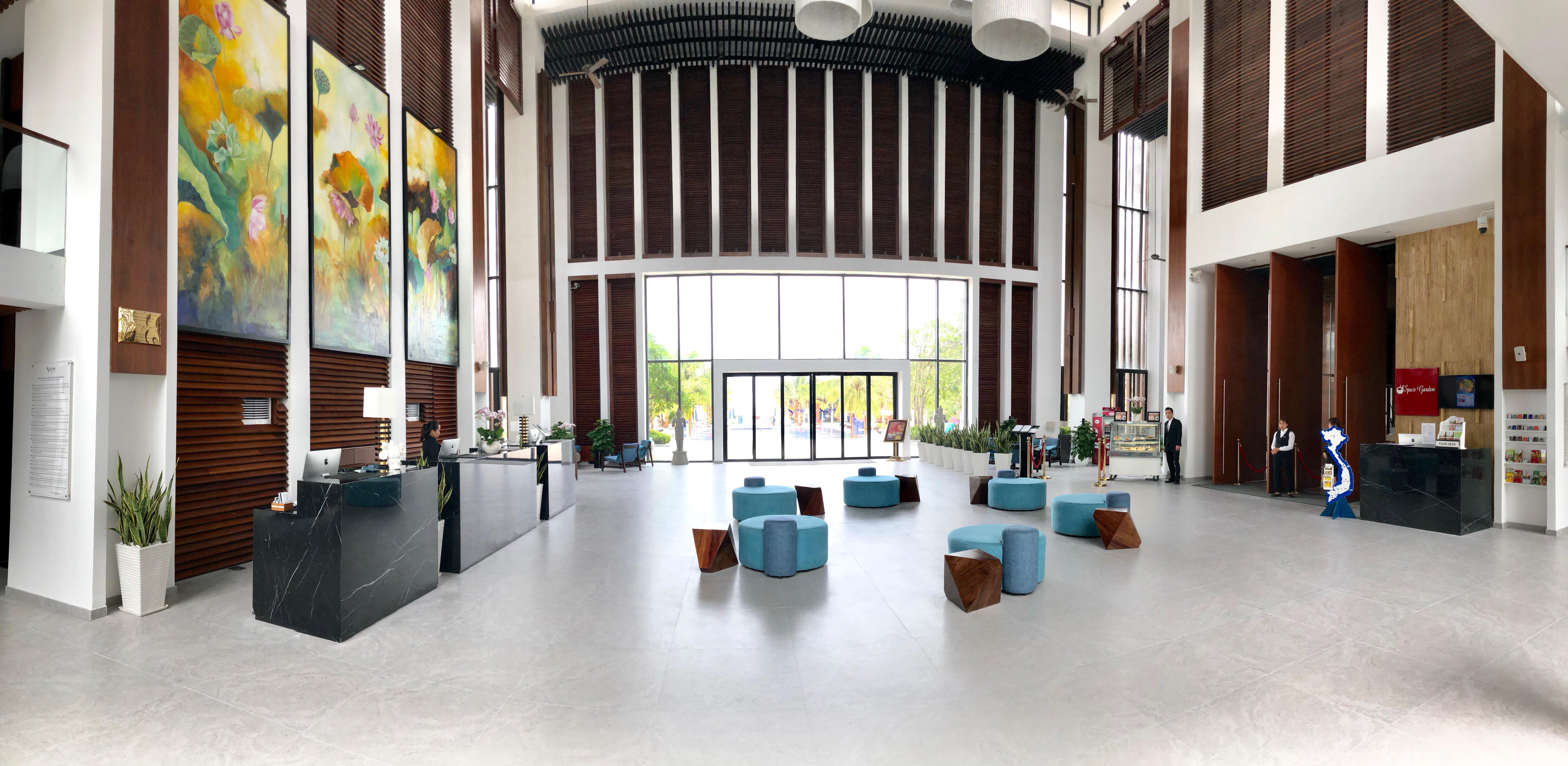 Sunrise Premium Resort & Spa Hoi An Esterno foto
