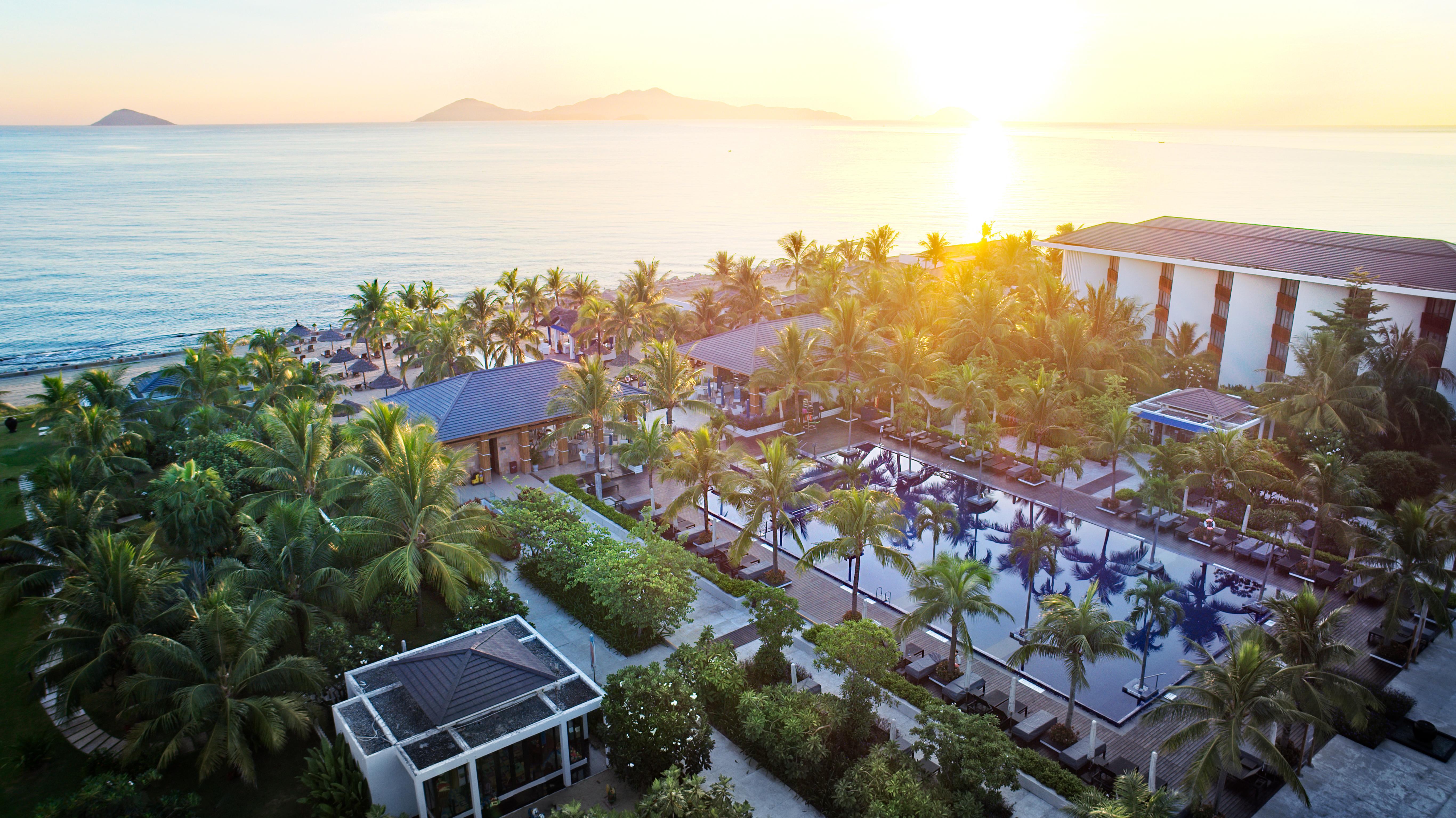Sunrise Premium Resort & Spa Hoi An Esterno foto