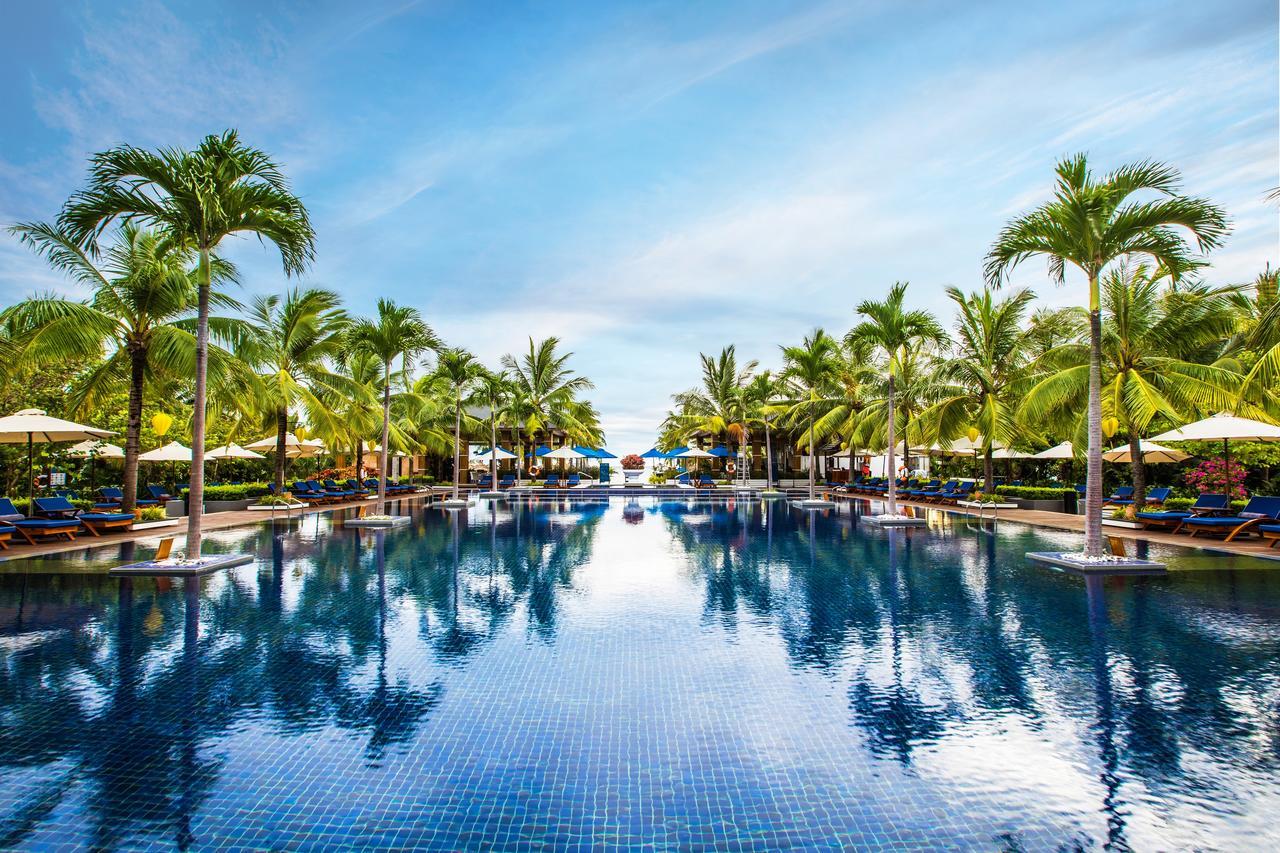 Sunrise Premium Resort & Spa Hoi An Esterno foto